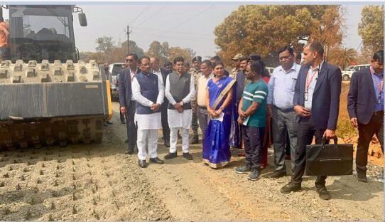 Chhattisgarh: CM Sai's strict message to officers - no compromise on quality in road construction, work should be completed within the stipulated time