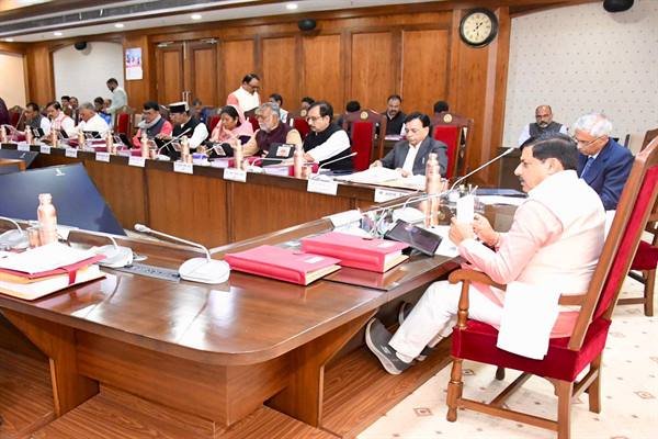 MP Cabinet: 25,602 displaced families of Nimar will become land owners, the government will conduct free registration, revenue of Rs 600 crore will be given up