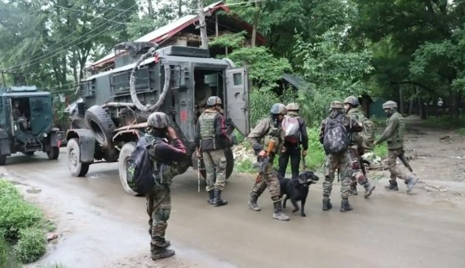 Udhampur Encounter: Two Pakistani Jaish terrorists killed in Udhampur, top commander Abu Mavia killed; Operation Trashi-1 underway in Kishtwar