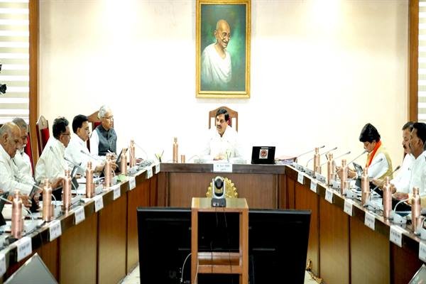 mohan yadav cabinet decision, mp wheat bonus 40 rupees, madhya pradesh pwd budget 4525 crore, rewa irrigation project panwar, mp road development program, farmers bonus mp 2026, madhya pradesh cabinet news