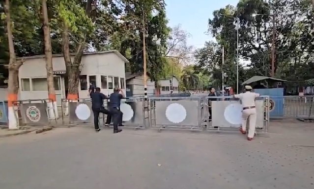 Bihar politics news, Nitish Kumar meeting, Patna CM house meeting, Bihar political developments, Lalan Singh Nitish meeting, Anant Singh Bihar news, political activity Bihar, CM Nitish Kumar news, Bihar leaders meeting, breaking news Bihar