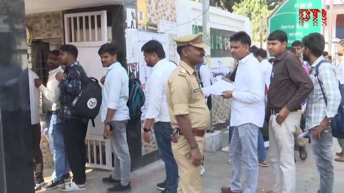 #UPPolice, #DarogaBharti, #UPExam, #UPRecruitment, #PoliceJobs, #BreakingNews