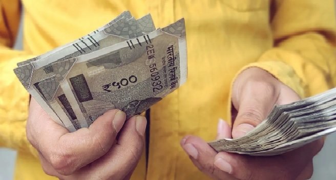 DA hike 2026 India, DR increase central government, salary hike govt employees, pensioners benefit India, Narendra Modi cabinet decision