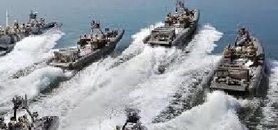 Hormuz Strait blockade, Trump Iran warning, US navy action, global oil route tension, Iran US conflict