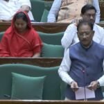 छत्तीसगढ़ विधानसभा, महिला आरक्षण, 33 फीसदी आरक्षण, विष्णुदेव साय, चरणदास महंत, महिला आरक्षण बिल, CG Assembly News, Chhattisgarh Politics, नारी शक्ति वंदन अधिनियम, कांग्रेस वॉकआउट, भाजपा कांग्रेस विवाद, महिला आरक्षण चर्चा, विधानसभा सत्र, CG News, Women Reservation Bill