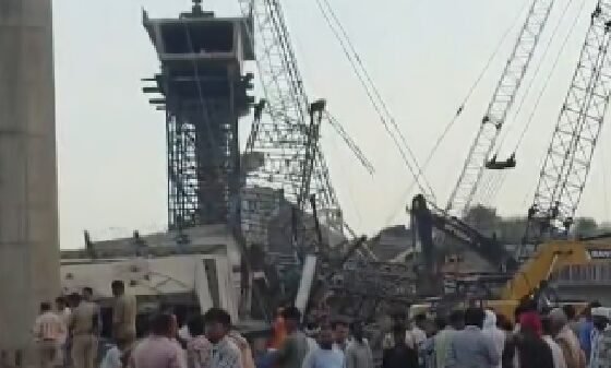 Hamirpur bridge collapse, Betwa river bridge accident, Uttar Pradesh bridge accident, Hamirpur news, labourers death bridge collapse, SDRF rescue, under construction bridge accident, UP bridge corporation, bridge slab collapse, हमीरपुर पुल हादसा