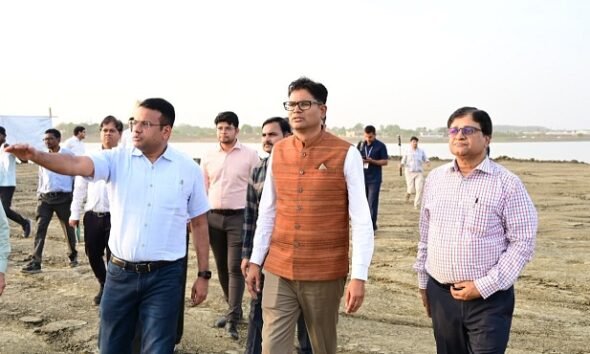 OP Choudhary, Nava Raipur development, Raipur smart city, IT building Nava Raipur, Sports Complex Nava Raipur, railway overbridge, Nava Raipur projects, Chhattisgarh infrastructure, Peepal Garden, NRDA, नवा रायपुर विकास, ओपी चौधरी
