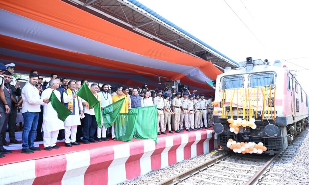 सोमनाथ स्वाभिमान यात्रा, Vishnu Deo Sai, Somnath Jyotirlinga, Raipur Special Train, Chhattisgarh Cultural Journey, Somnath Temple News, Chhattisgarh News