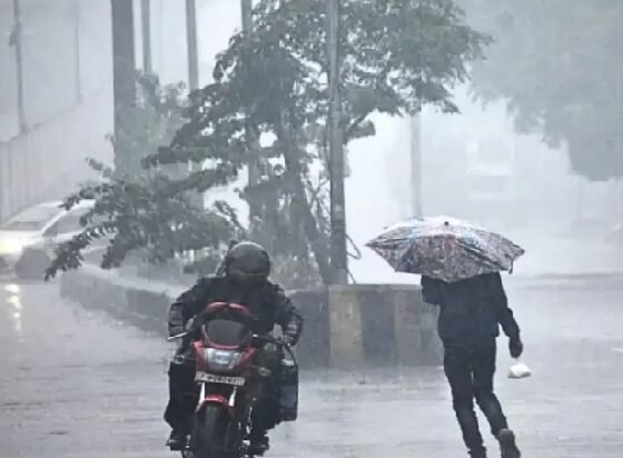 बिहार, बिहार बारिश, आकाशीय बिजली, बिहार मौसम, बिहार न्यूज, गया, समस्तीपुर, कोसी नदी, गंडक नदी, गंगा जलस्तर, बाढ़, भारी बारिश, मौसम अलर्ट, बिहार फ्लड अलर्ट