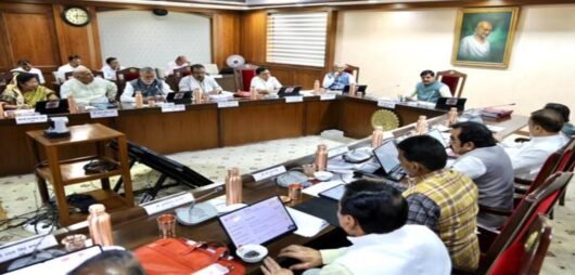 मध्यप्रदेश कैबिनेट, मोहन यादव, AI डेटा सेंटर, IT पार्क, केन बेतवा परियोजना, नमो हरित नगर योजना, स्कूटी योजना, विशेषज्ञ डॉक्टर भर्ती, डोंगला वेधशाला, सरदार सरोवर, MP Cabinet, Bhopal News