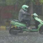UP Weather: यूपी में मानसून की धमाकेदार एंट्री, 25 शहरों में बारिश, 55 जिलों में भारी वर्षा का अलर्ट UP Weather Today,Uttar Pradesh Monsoon,UP Rain Alert Monsoon in UP,IMD Weather Update, Uttar Pradesh Rain News