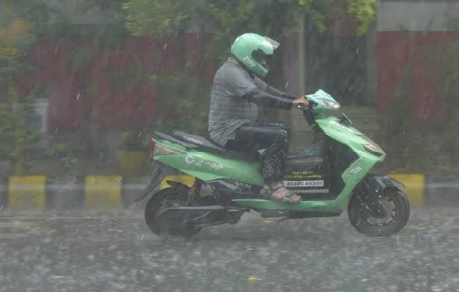 UP Weather Today,Uttar Pradesh Monsoon,UP Rain Alert Monsoon in UP,IMD Weather Update, Uttar Pradesh Rain News