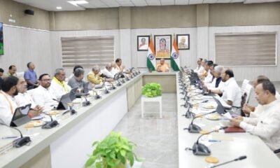यूपी कैबिनेट, योगी आदित्यनाथ, प्रयागराज सोनभद्र एक्सप्रेसवे, विंध्य पूर्वांचल एक्सप्रेसवे, रानी लक्ष्मीबाई स्कूटी योजना, उत्तर प्रदेश, यूपी सरकार, कैबिनेट बैठक, मानसून सत्र, योगेंद्र उपाध्याय, UP News, Yogi Cabinet Decisions