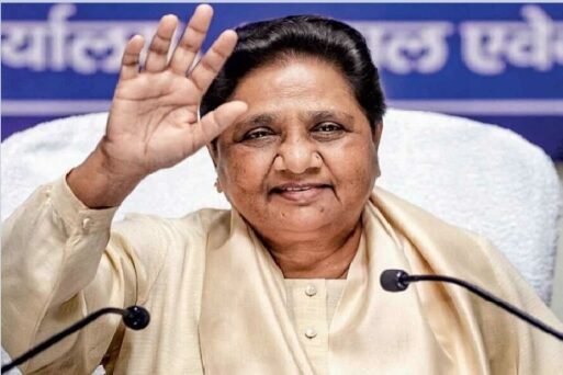 मायावती, दीपिका आनंद, BSP उत्तराधिकारी, मायावती उत्तराधिकारी, आकाश आनंद, ईशान आनंद, बहुजन समाज पार्टी, BSP Leadership, UP Politics 2026