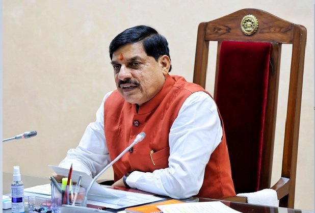MP Cabinet Decisions 2026, मध्य प्रदेश कैबिनेट फैसले, मोहन यादव कैबिनेट, 42490 करोड़ कैबिनेट, समग्र शिक्षा 36006 करोड़, MP सिंचाई परियोजना, चितावद सिंचाई परियोजना, गौंड सिंचाई परियोजना, चंदेरी माइक्रो सिंचाई, MP News