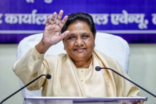 मायावती आकाश आनंद, आकाश आनंद हटाए गए, आकाश आनंद राष्ट्रीय संयोजक, BSP, बसपा राष्ट्रीय कार्यकारिणी, मायावती का बड़ा फैसला, आकाश आनंद न्यूज, ईशान आनंद, BSP News, UP Election 2027