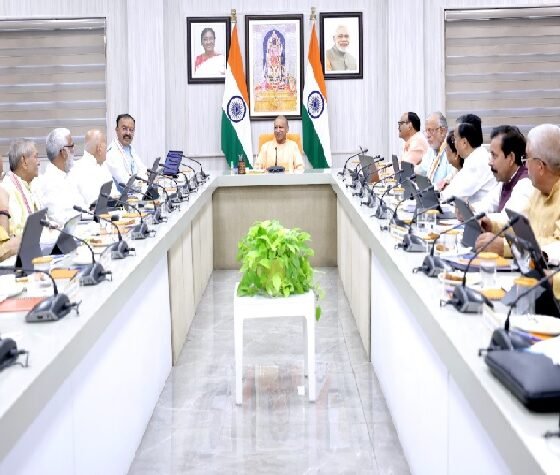 Yogi Cabinet Decisions 2026, यूपी कैबिनेट के फैसले, योगी कैबिनेट 23 फैसले, Chitrakoot Link Expressway, पूर्व अग्निवीर 20 प्रतिशत आरक्षण, UP Smart School, किसान 6 लाख लोन, UP Toy Manufacturing Policy