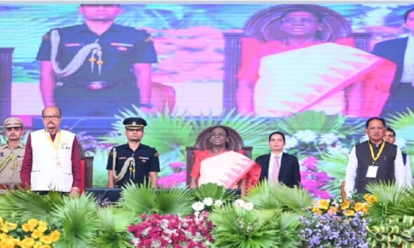 राष्ट्रपति द्रौपदी मुर्मु, बस्तर दशहरा, जगदलपुर, मुरिया दरबार, विष्णुदेव साय, मांझी मानदेय, चालकी मानदेय, बस्तर विकास