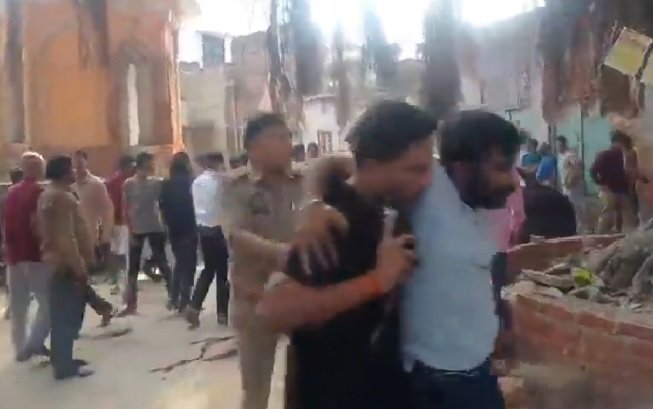 लखनऊ ट्रिपल मर्डर, लखनऊ हत्याकांड, सआदतगंज गोलीकांड, नौबस्ता मर्डर केस, चबूतरे का विवाद, लखनऊ क्राइम न्यूज