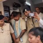 Chhattisgarh: सूरजपुर मां-बेटी हत्याकांड में 3 को फांसी, एक को उम्रकैद, प्रधान आरक्षक की पत्नी और 11 साल की बेटी की हत्या का मामला सूरजपुर मां बेटी हत्याकांड, कुलदीप साहू, Surajpur murder case, Chhattisgarh murder case, सूरजपुर कोर्ट फैसला, प्रधान आरक्षक पत्नी बेटी हत्या, कुलदीप साहू फांसी, सूरजपुर फास्ट ट्रैक कोर्ट