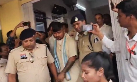 सूरजपुर मां बेटी हत्याकांड, कुलदीप साहू, Surajpur murder case, Chhattisgarh murder case, सूरजपुर कोर्ट फैसला, प्रधान आरक्षक पत्नी बेटी हत्या, कुलदीप साहू फांसी, सूरजपुर फास्ट ट्रैक कोर्ट