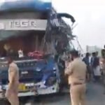गोरखपुर लिंक एक्सप्रेसवे हादसा, अंबेडकरनगर सड़क हादसा, वॉल्वो बस ट्रेलर टक्कर, बस हादसा, Ambedkar Nagar Bus Accident, Gorakhpur Link Expressway Accident, Delhi Darbhanga Bus