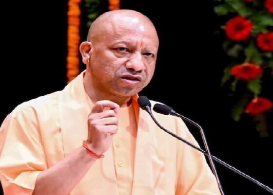 योगी आदित्यनाथ बयान, योगी का विपक्ष पर हमला, जनादेश से सत्ता, वोट चोरी विवाद, मुख्य चुनाव आयुक्त ज्ञानेश कुमार, कांग्रेस विरोध प्रदर्शन, Yogi Adityanath News